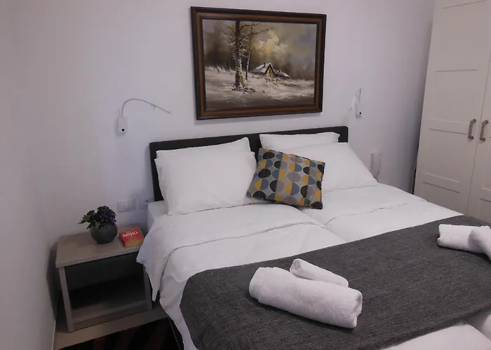 Appartement à 2 Chambres à Coucher